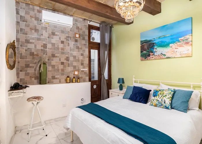 Vakantiehuis Chic, Stylish 1 Bedroom Maisonette - Close To Valletta
